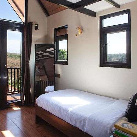 Stayvista At Hillside Harmony Pvt Pool & Free Breakfast Bengaluru Kültér fotó